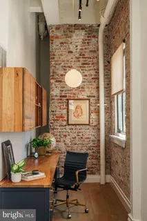 $1,200,000 | 1228 Arch Street, Unit 8E, Philadelphia, PA 19107