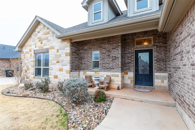 $435,000 | 8209 Cimarron Trail, Abilene, TX 79606