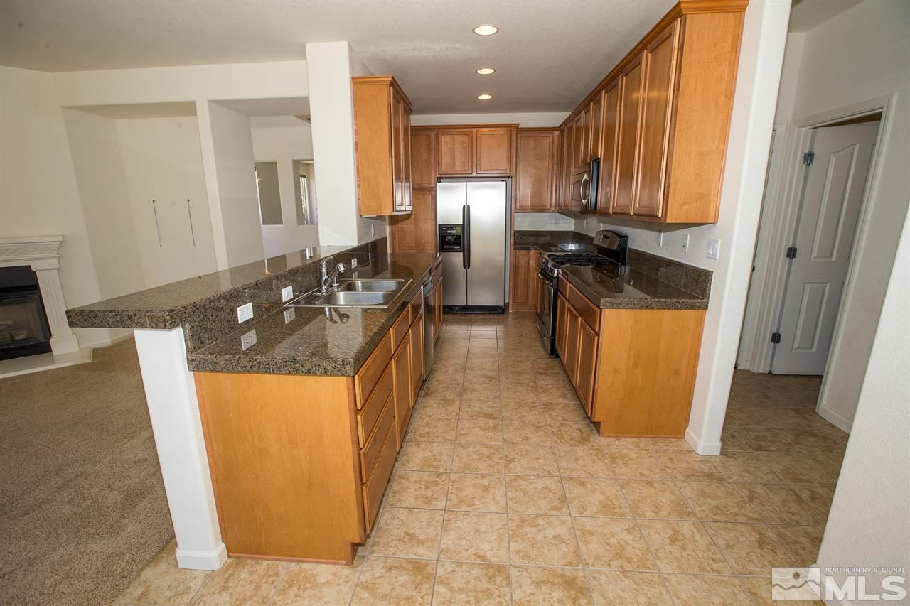 511 Martingale Court Reno, NV 89521 - Photo 9 of 25 Photo 9