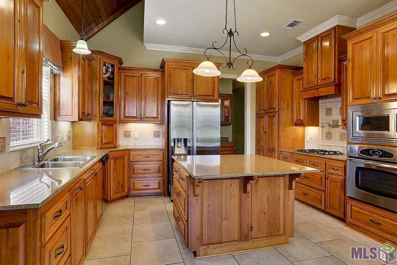 8907 Spring Grove Drive Baton Rouge, LA 70809 - Photo 10 of 25 Gallery Image 10
