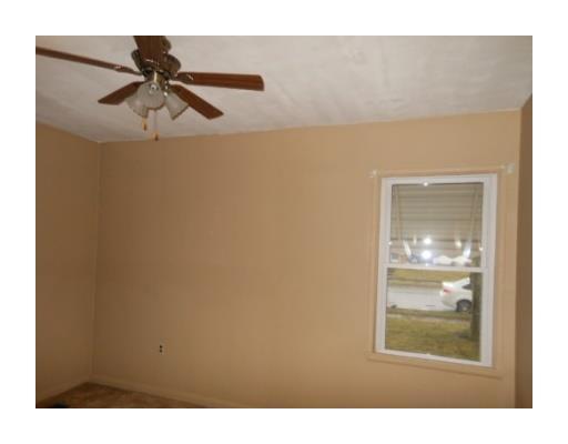 2210 South Hadley Road Springfield, OH 45505 - Photo 6 of 9