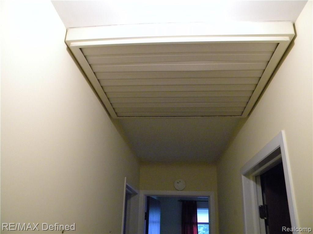 176 Manor Way Rochester Hills, MI 48309 - Photo 27 of 31