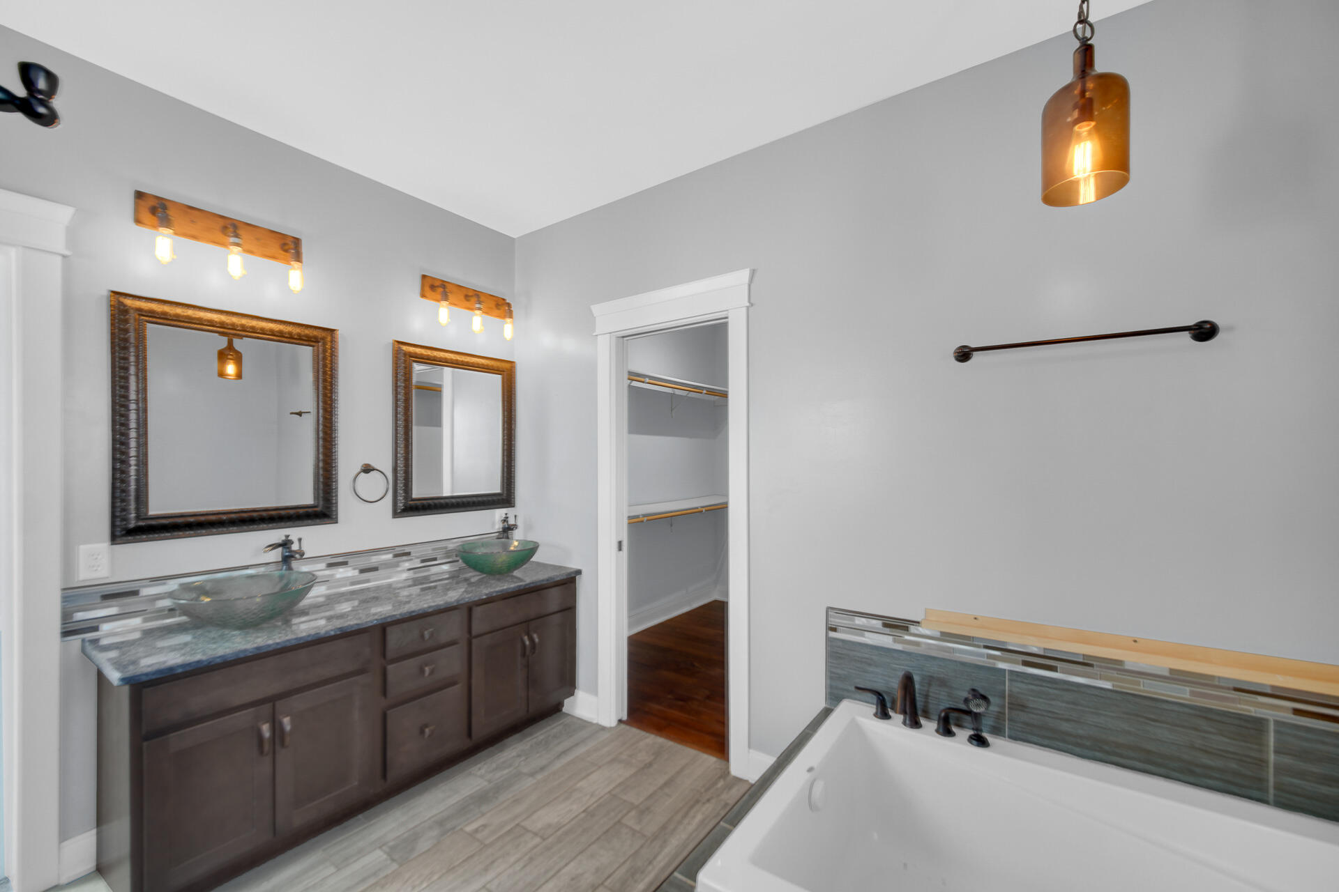 10427 North 600th Street West Demotte, IN 46310 - Photo 17 of 33 1920x1280