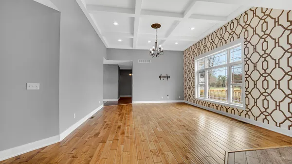 $625,000 | 10427 North 600th Street West, Demotte, IN 46310