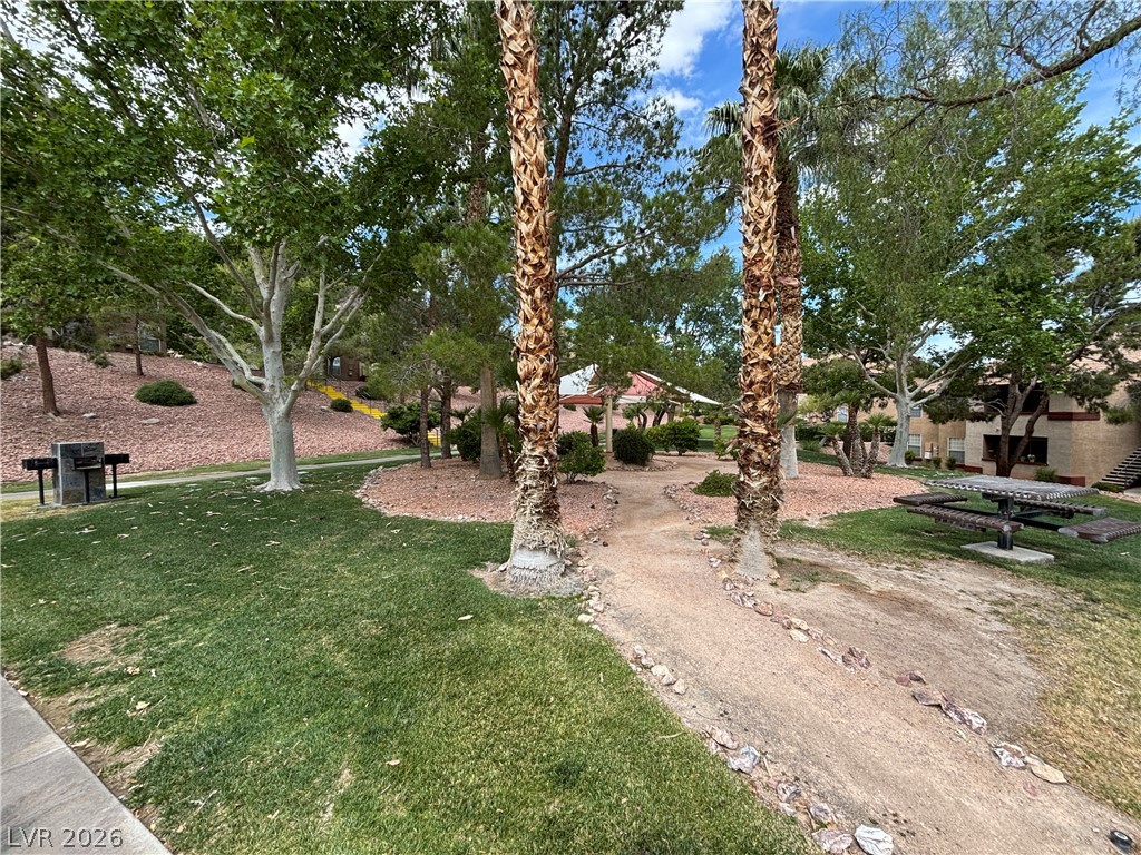 231 West Horizon Ridge Parkway, Unit 124 Henderson, NV 89012 - Photo 25 of 31
