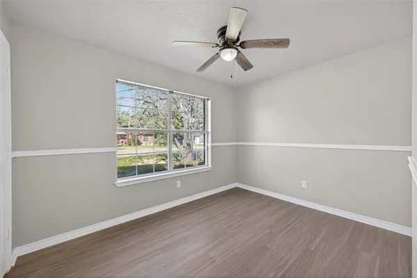 $1,875 | 210 North Shirley Lane, Willis, TX 77378