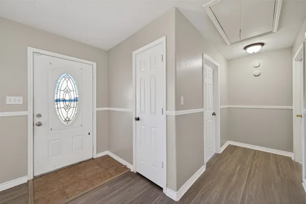 $1,875 | 210 North Shirley Lane, Willis, TX 77378