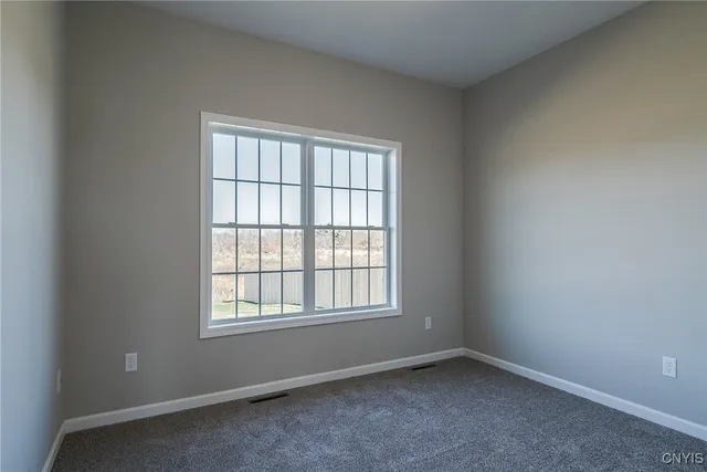 $499,500 | 127 Dewport Road, Van Buren, NY 13027