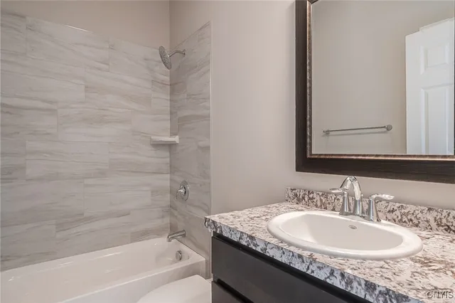 $499,500 | 127 Dewport Road, Van Buren, NY 13027