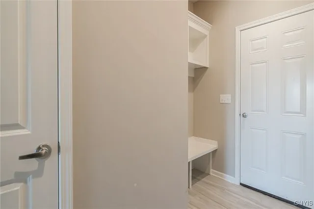 $499,500 | 127 Dewport Road, Van Buren, NY 13027