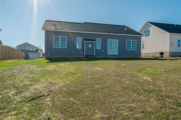 $499,500 | 127 Dewport Road, Van Buren, NY 13027