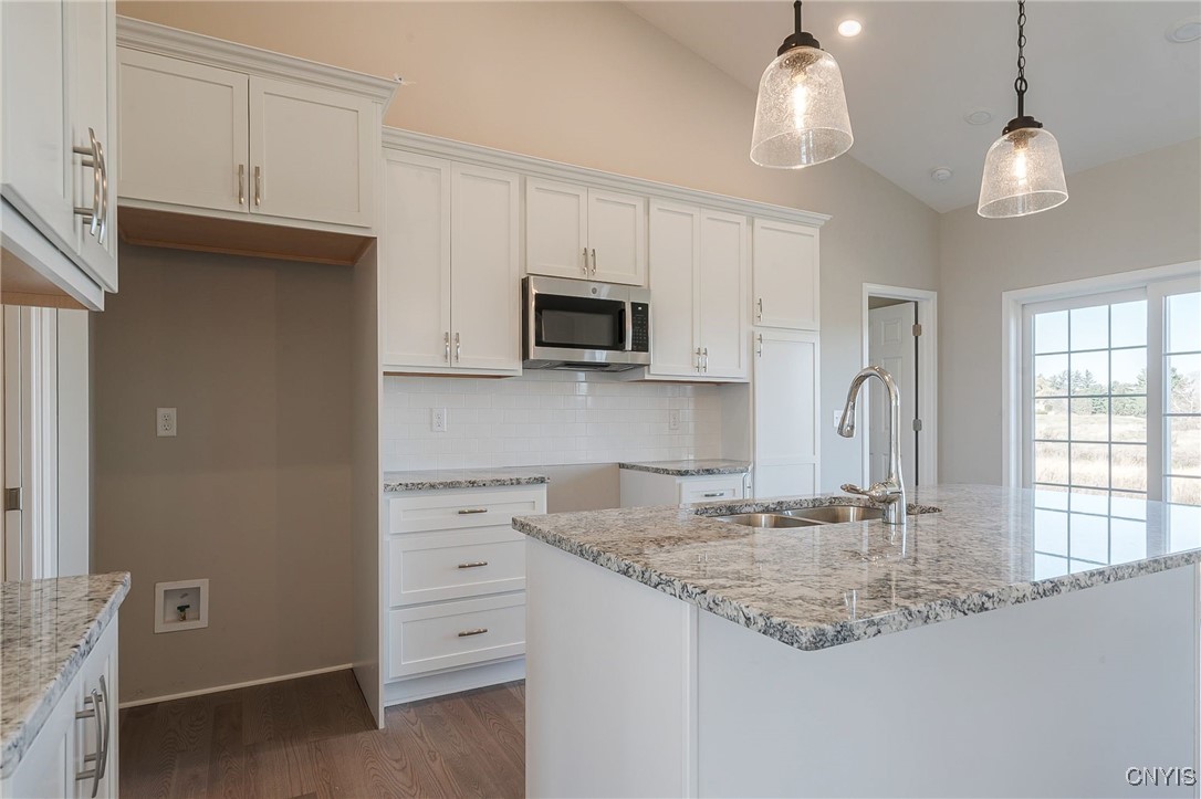 127 Dewport Road Van Buren, NY 13027 - Photo 5 of 28