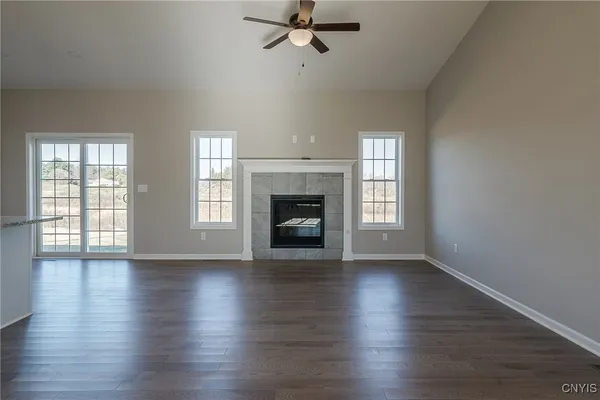 $499,500 | 127 Dewport Road, Van Buren, NY 13027