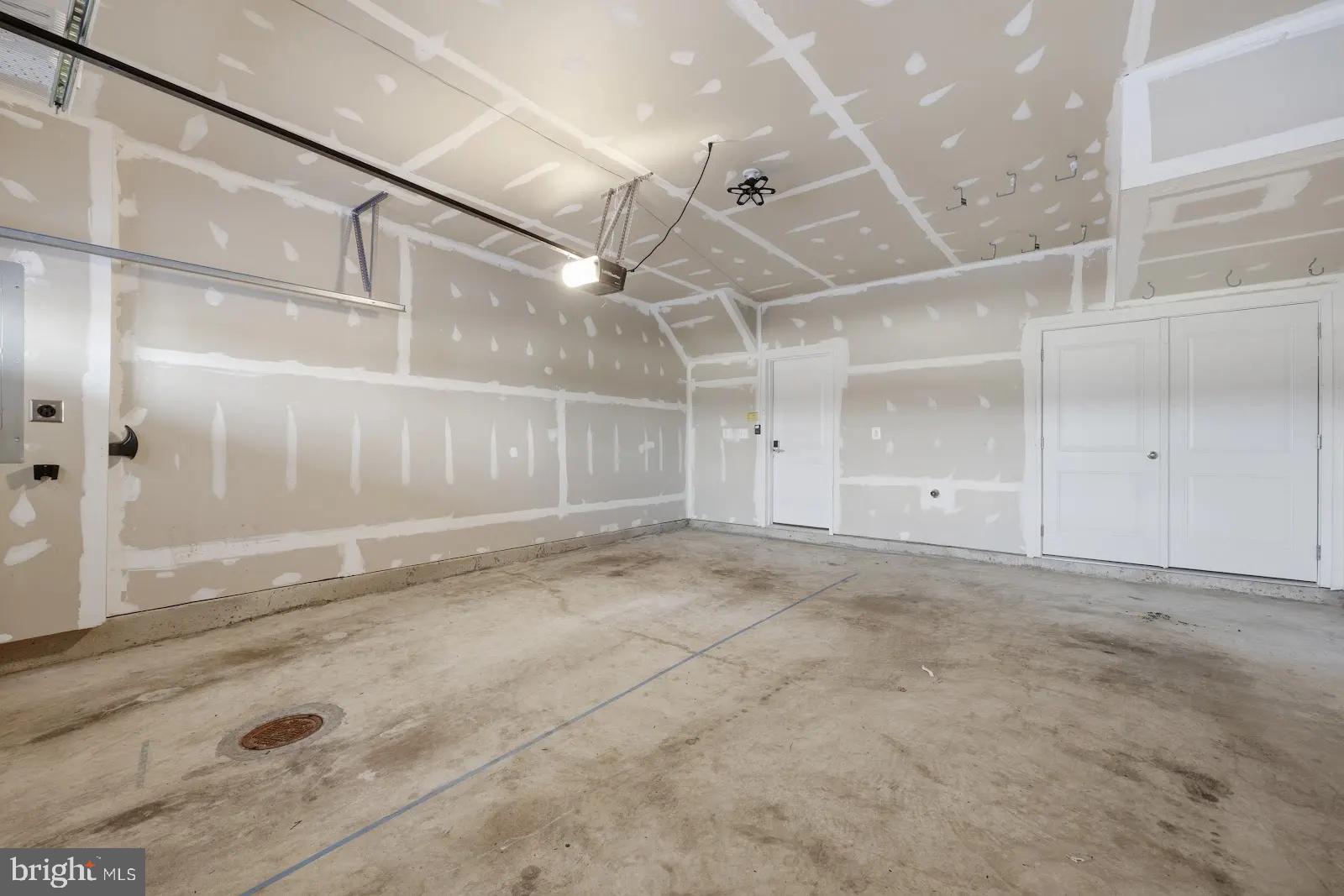 9309 Barnes Loop Manassas, VA 20110 - Photo 30 of 32