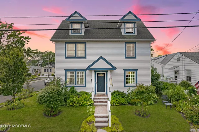 $899,900 | 140 Stockton Avenue, Ocean Grove, NJ 07756