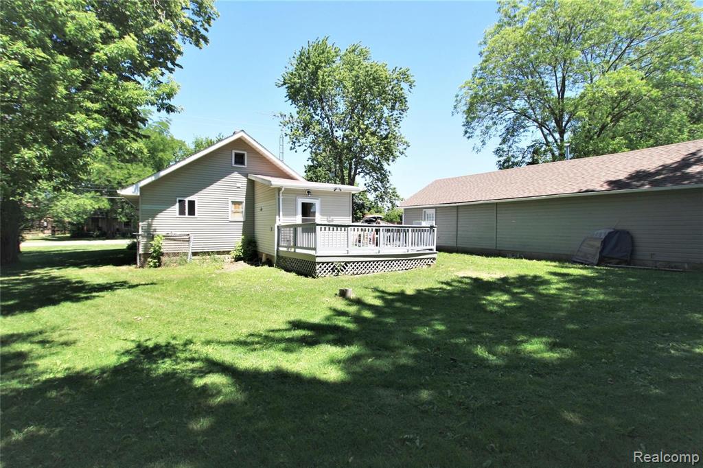 11648 Lennon Road Lennon, MI 48449 - Photo 4 of 27 Gallery Image 4