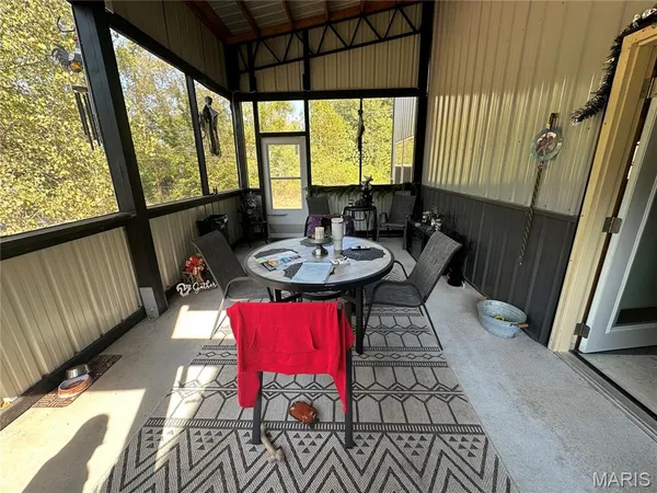 $299,900 | 3188 Old Rte V, Cape Girardeau, MO 63701
