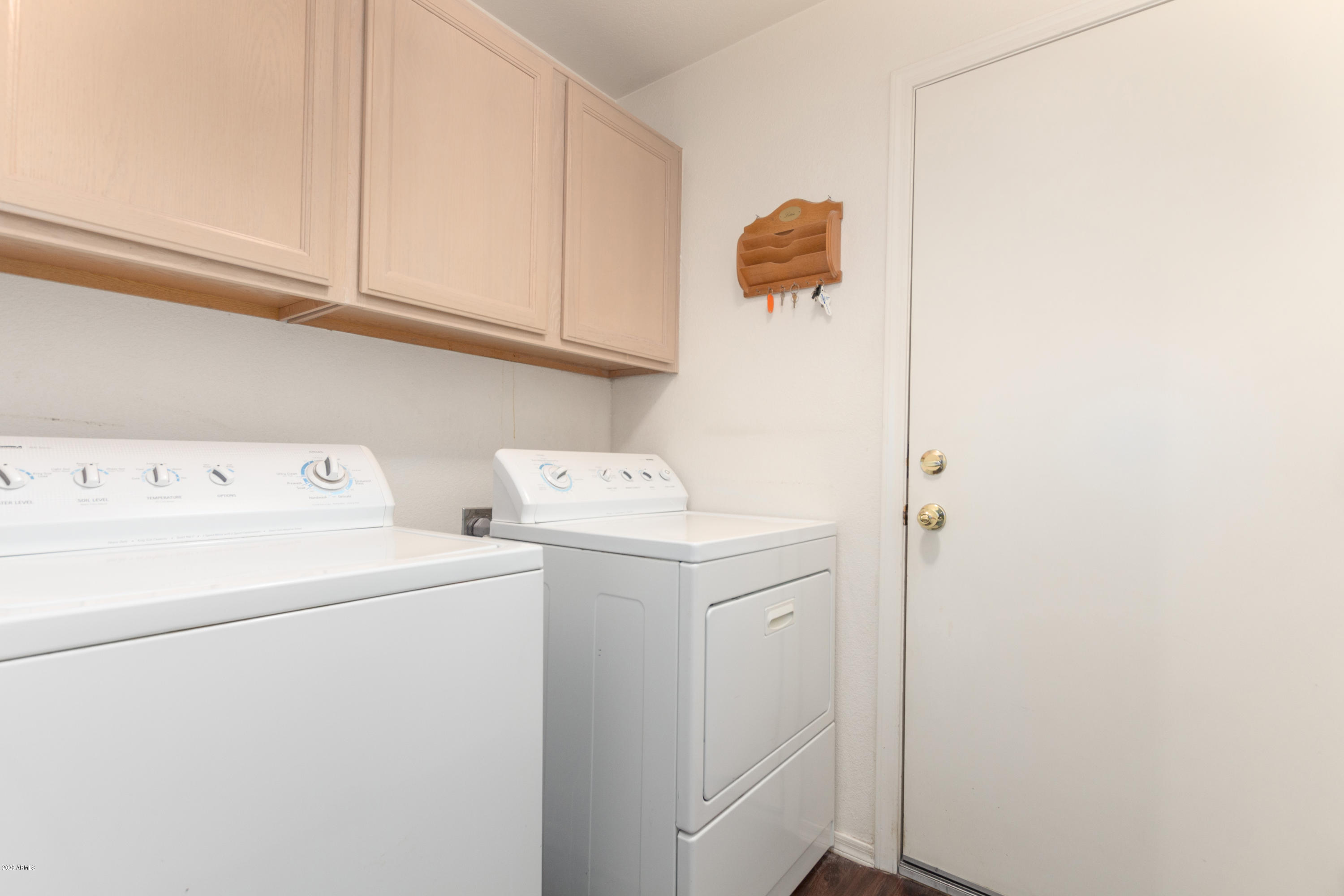 2257 East Stephens Road Gilbert, AZ 85296 - Photo 19 of 27 Laundry
