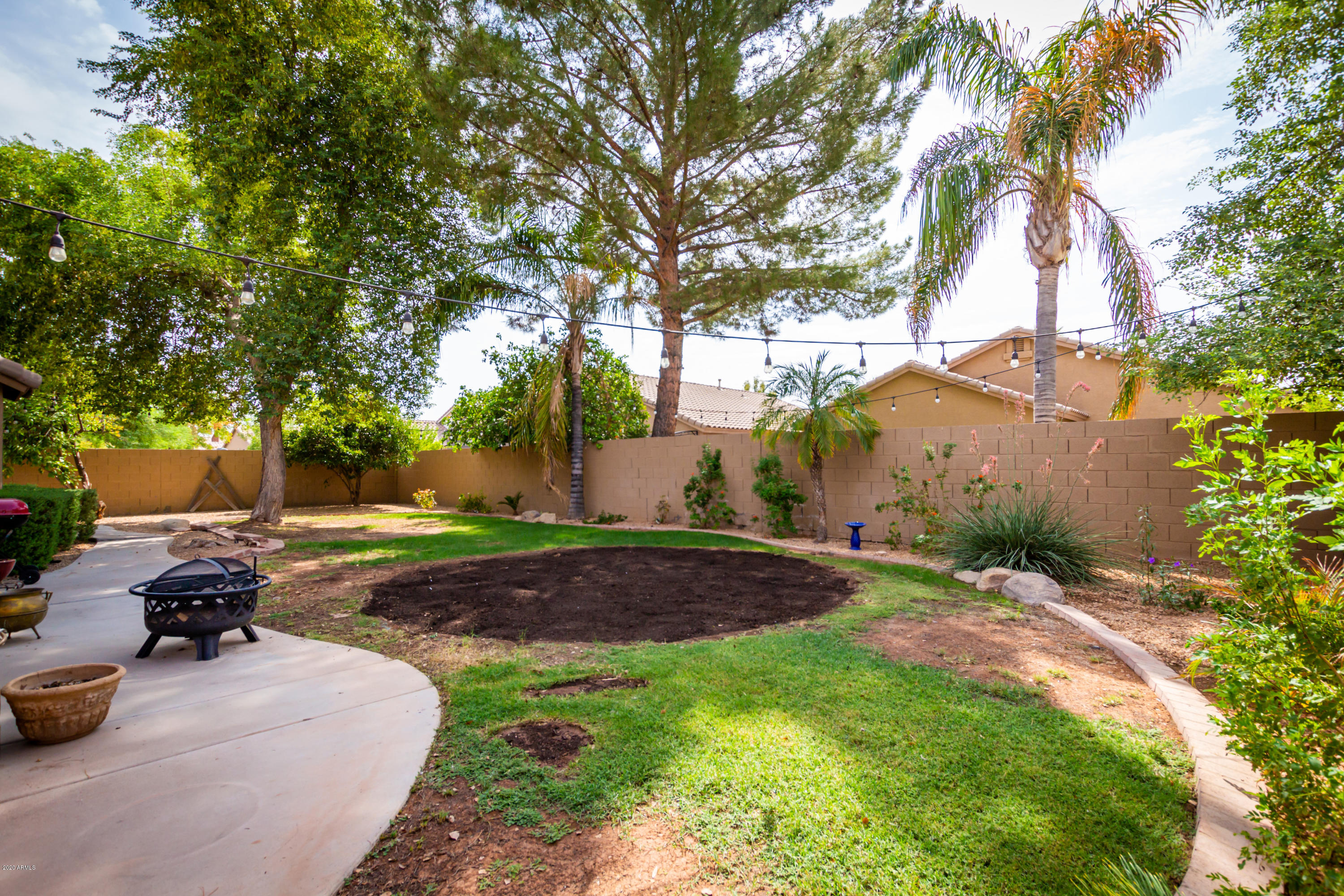 2257 East Stephens Road Gilbert, AZ 85296 - Photo 25 of 27 Plenty of space for a pool