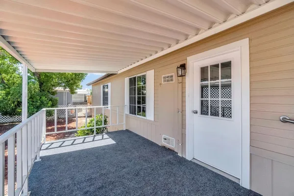 $99,900 | 1218 East Cleveland Avenue, Unit 103, Madera, CA 93638
