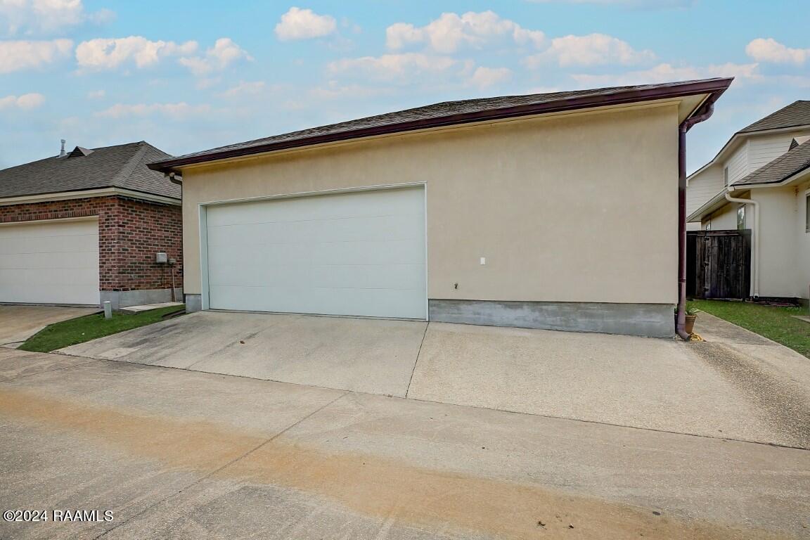 412 Harbor Road Youngsville, LA 70592 - Photo 28 of 34 Gallery Image 28