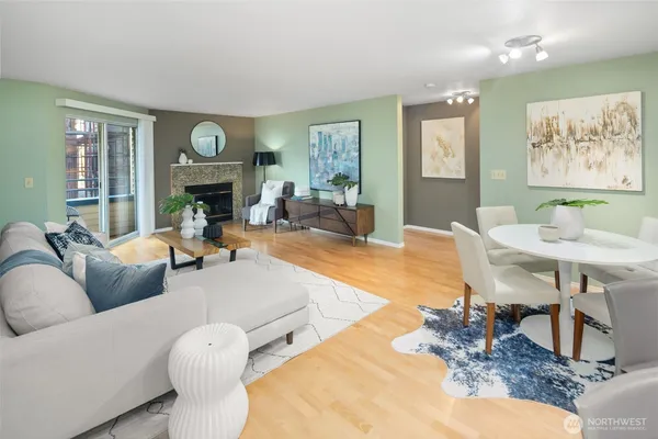 $399,000 | 6960 California Avenue Southwest, Unit A308, Seattle, WA 98136