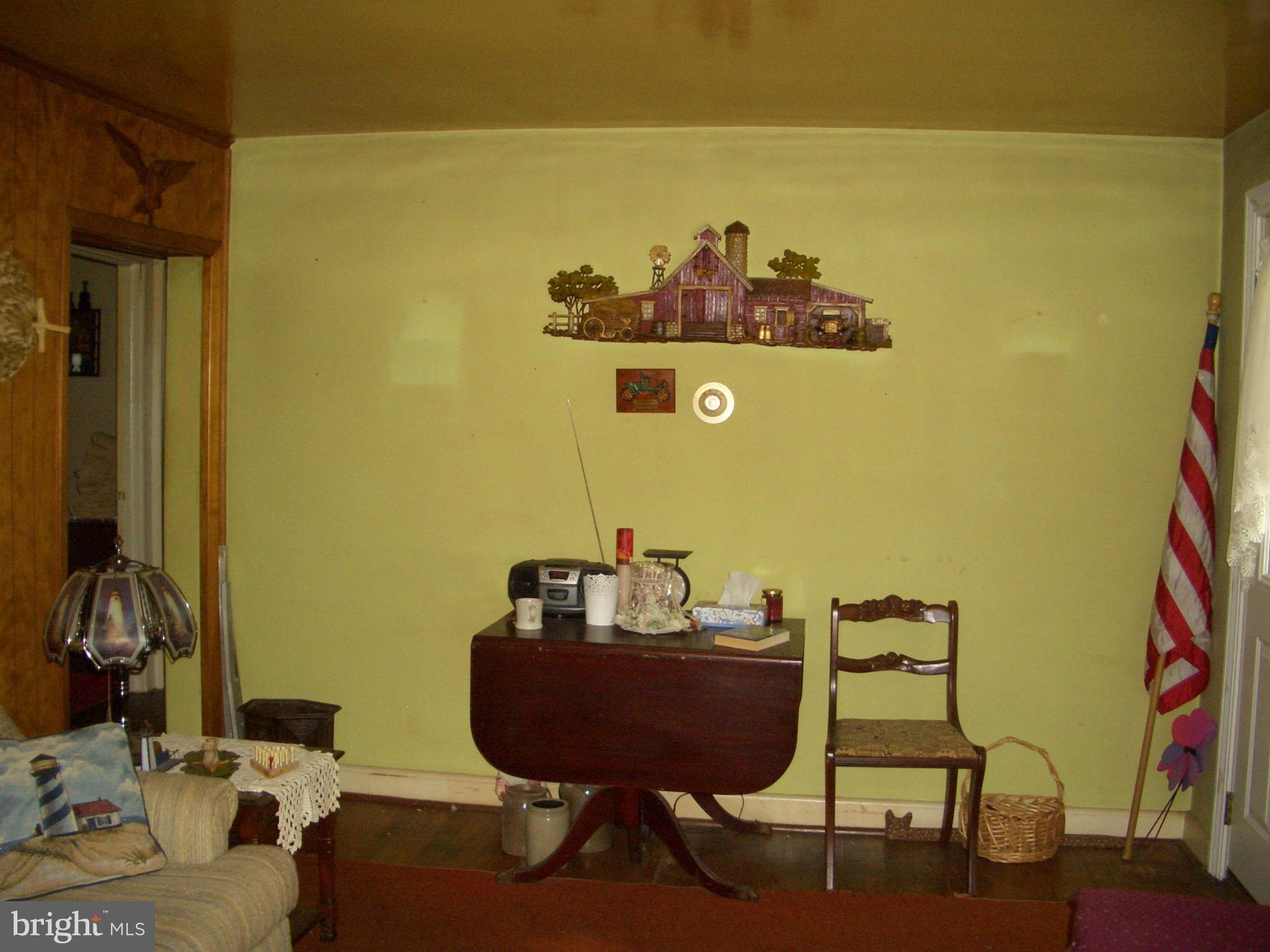 5037 Montgomery Road Ellicott City, MD 21043 - Photo 4 of 22 Living Room
