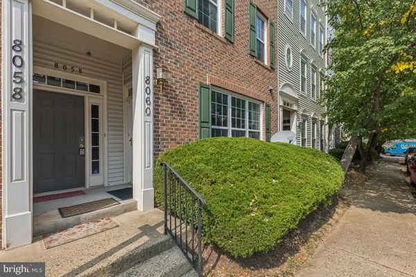 $610,000 | 8058 Genea Way, Unit 48, Falls Church, VA 22042