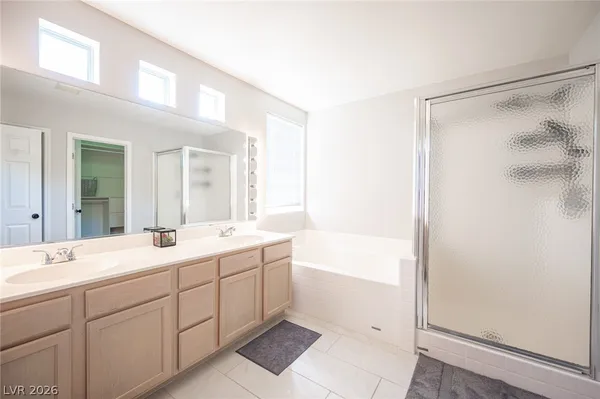 $2,600 | 641 Solitude Point Avenue, Henderson, NV 89012