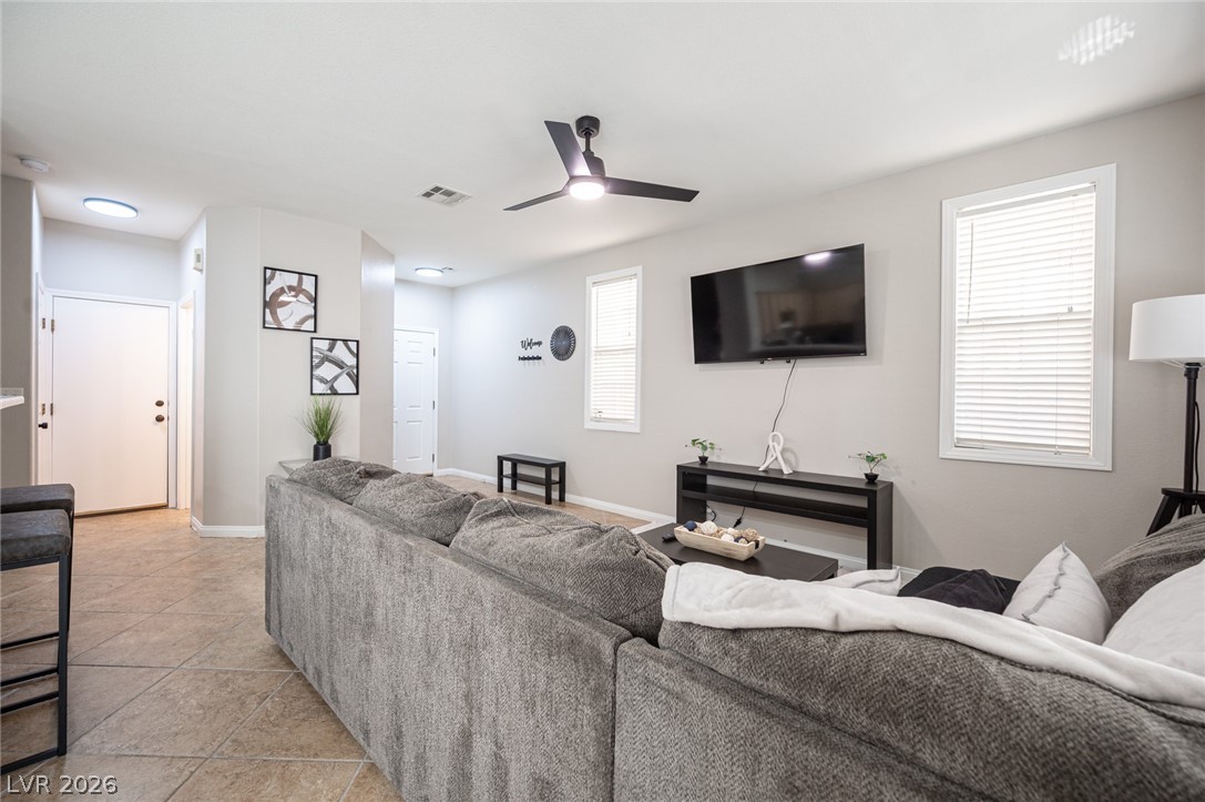 641 Solitude Point Avenue Henderson, NV 89012 - Photo 6 of 57