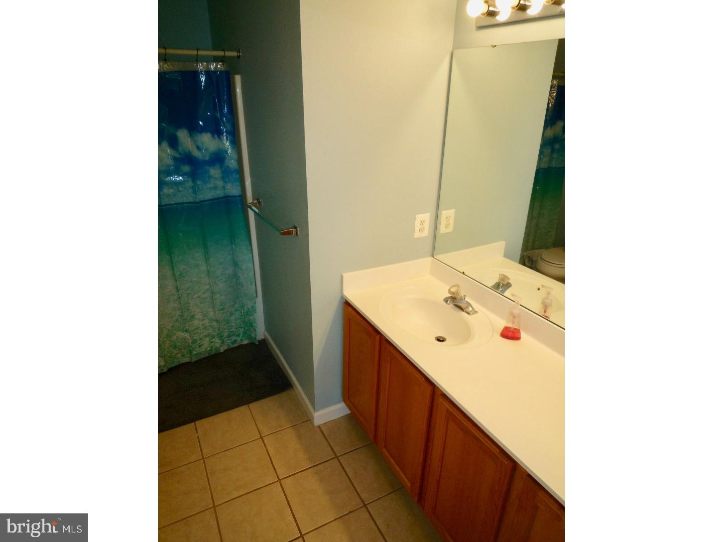 429 Wynthorpe Road New Castle, DE 19720 - Photo 18 of 25 Bathroom