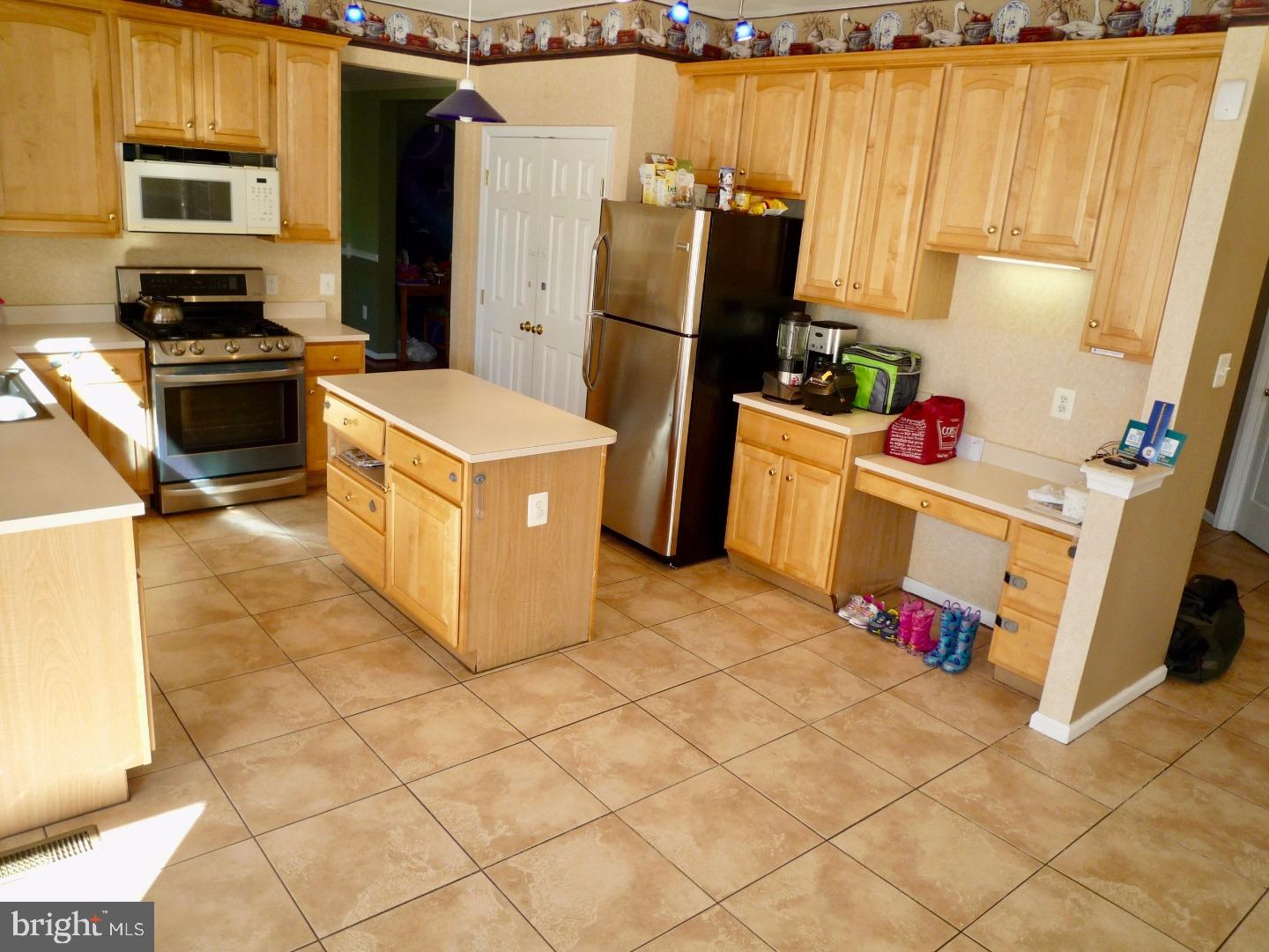 429 Wynthorpe Road New Castle, DE 19720 - Photo 5 of 25 Kitchen