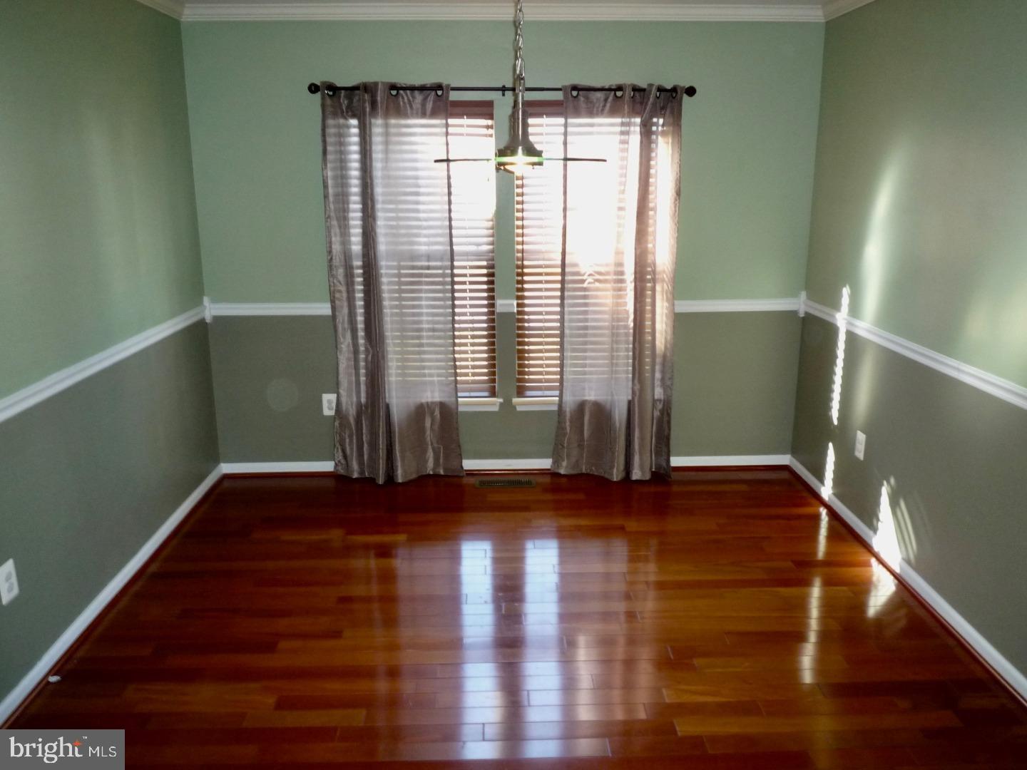 429 Wynthorpe Road New Castle, DE 19720 - Photo 10 of 25 Dining Room