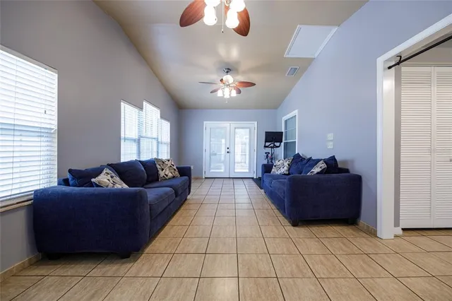 $359,000 | 11624 Northwest 13th Lane, Gainesville, FL 32606