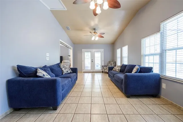 $359,000 | 11624 Northwest 13th Lane, Gainesville, FL 32606