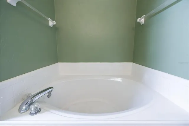 $359,000 | 11624 Northwest 13th Lane, Gainesville, FL 32606