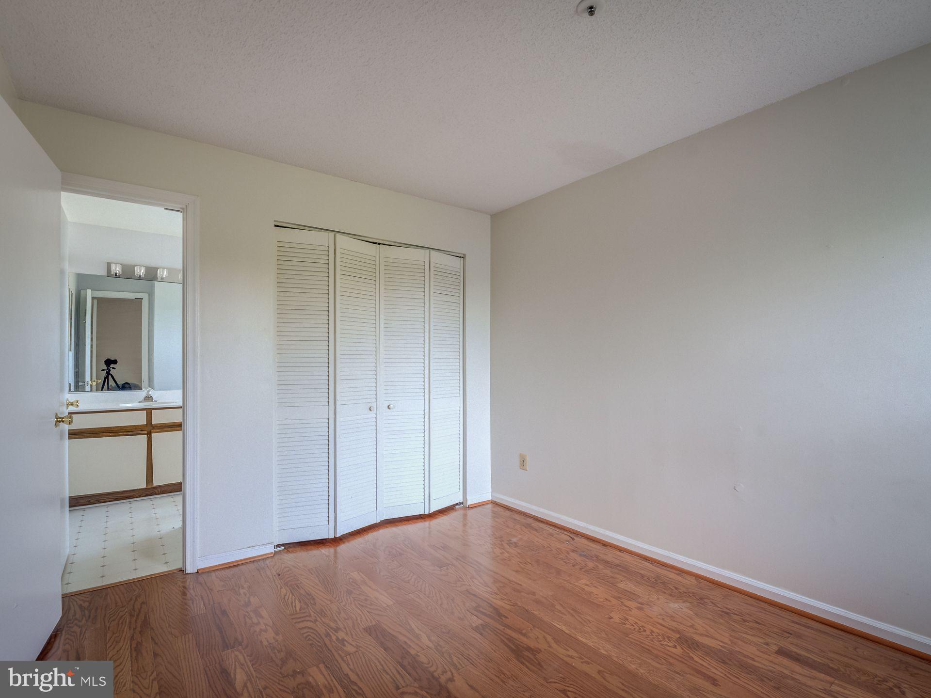 14059 Vista Drive, Unit 141 Laurel, MD 20707 - Photo 23 of 33 a view of an empty room and window