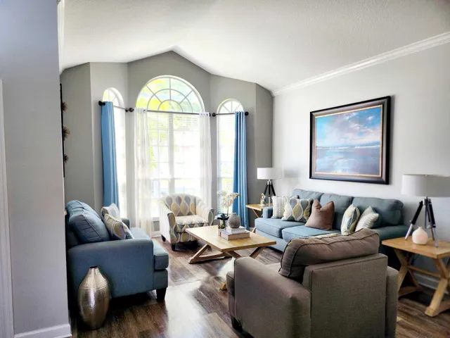 $695,000 | 609 Southwest Romora Bay, Port St. Lucie, FL 34986