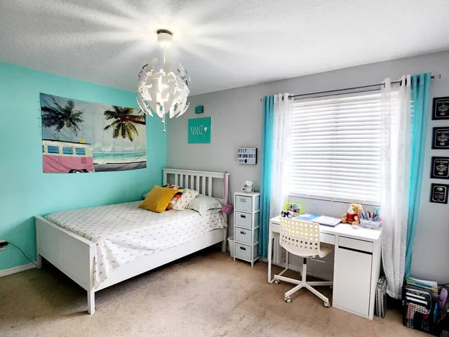 $695,000 | 609 Southwest Romora Bay, Port St. Lucie, FL 34986