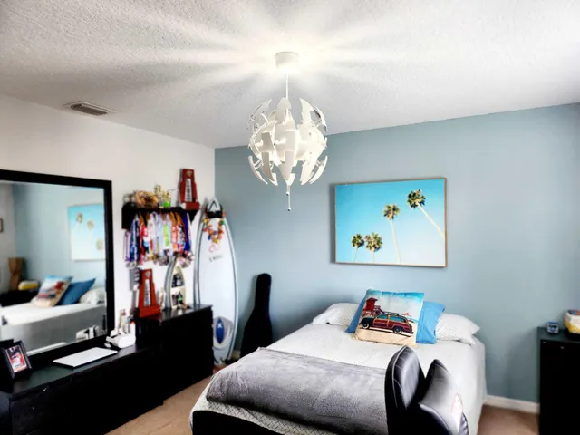 $695,000 | 609 Southwest Romora Bay, Port St. Lucie, FL 34986