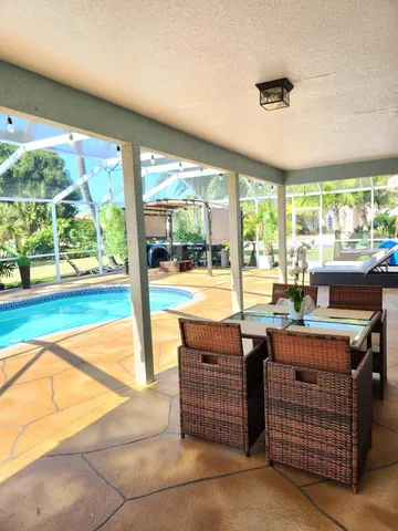 $695,000 | 609 Southwest Romora Bay, Port St. Lucie, FL 34986