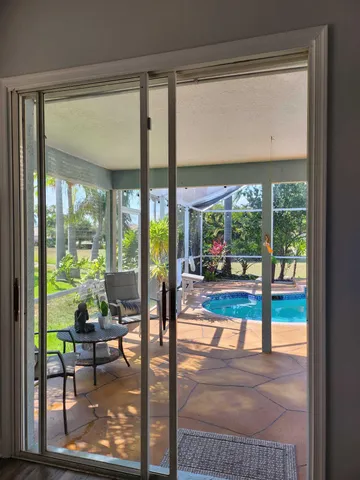 $695,000 | 609 Southwest Romora Bay, Port St. Lucie, FL 34986