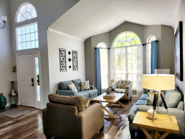 $695,000 | 609 Southwest Romora Bay, Port St. Lucie, FL 34986