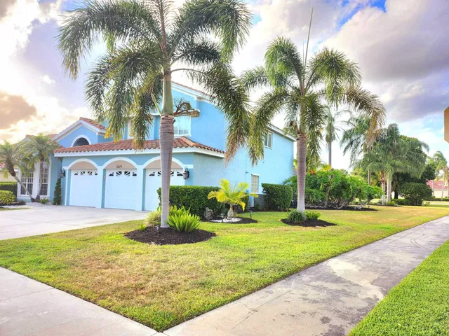 $695,000 | 609 Southwest Romora Bay, Port St. Lucie, FL 34986