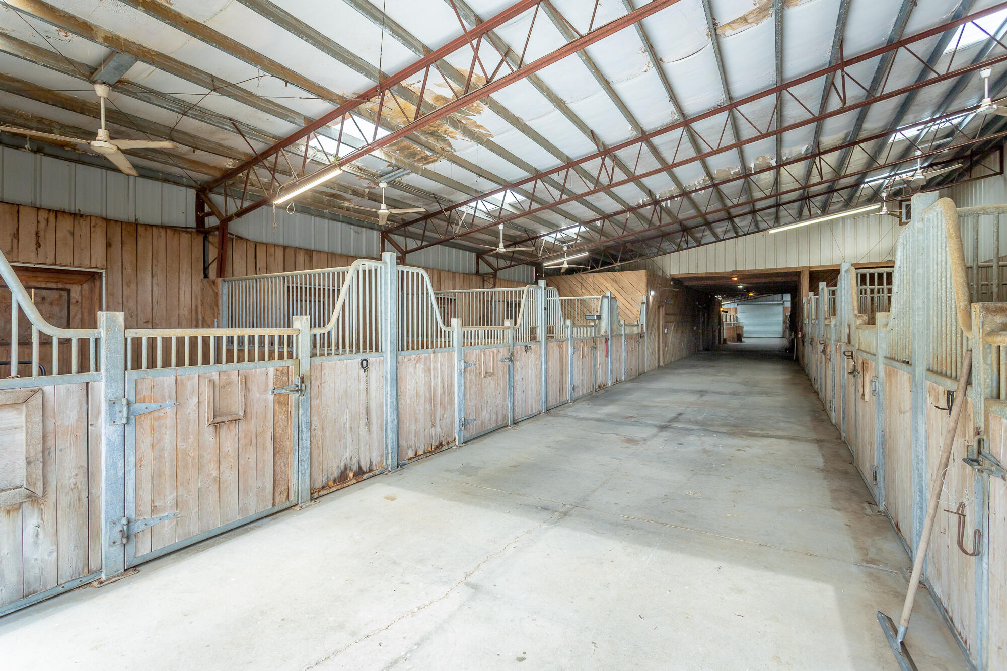 721 Gowans Road LaFayette, GA 30728 - Photo 71 of 126 Indoor Stables