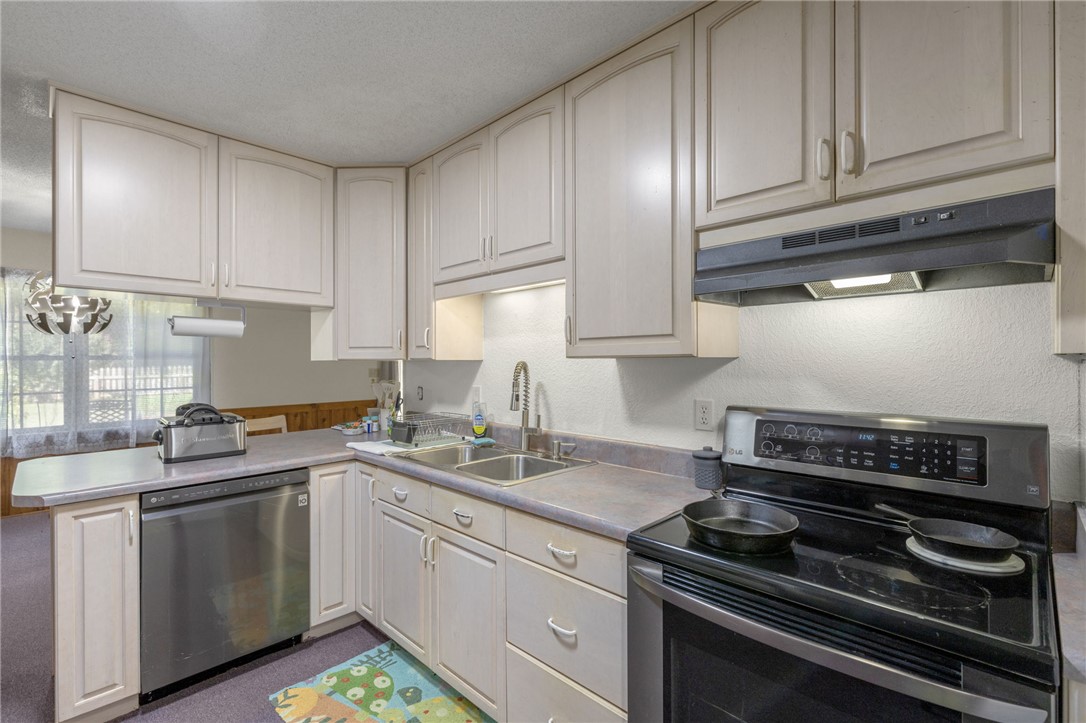 271 Issaqueena Drive Central, SC 29630 - Photo 14 of 36