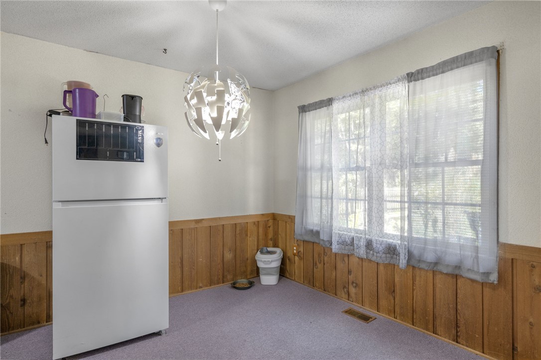 271 Issaqueena Drive Central, SC 29630 - Photo 8 of 36