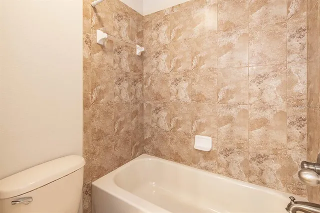 $3,000 | 16226 Bayberry View Drive, Lithia, FL 33547