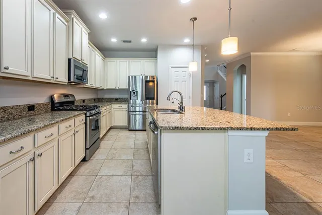 $3,000 | 16226 Bayberry View Drive, Lithia, FL 33547