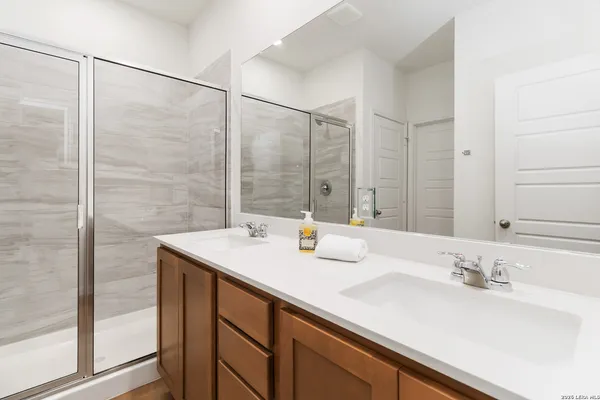 $1,750 | 5115 Cindy Brook, Unit 1, San Antonio, TX 78253